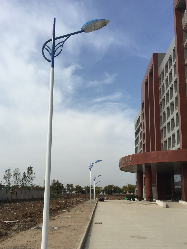 學(xué)校路燈銷售 學(xué)校路燈銷售